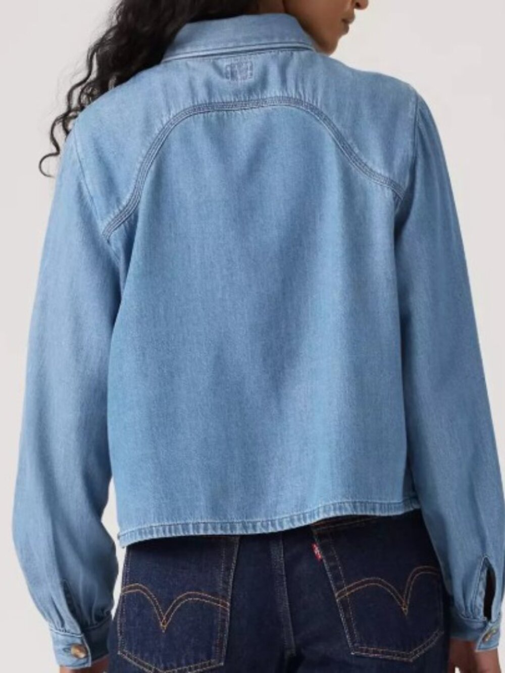 Levi's - Picture 4 of 6
